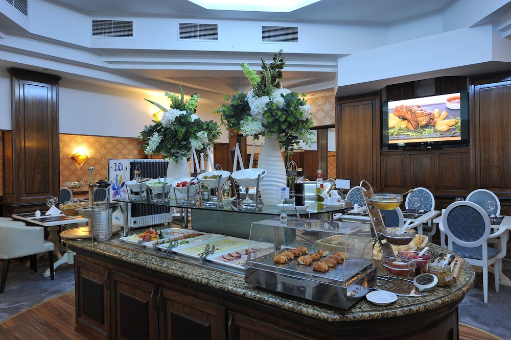 Crystal Palace by null