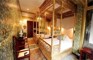 ตู้นิรภัยในห้องพัก, ห้องพักตกแต่งอย่างมีเอกลักษณ์, ตกแต่งพิเศษโดยเฉพาะ