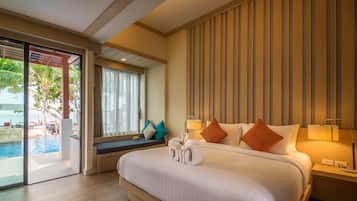 Beach Front Pool Access | In-room safe, blackout drapes, WiFi (free), bed sheets
