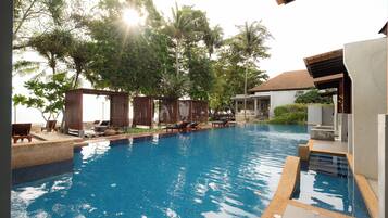 Beach Front Pool Access | Quang cảnh biển