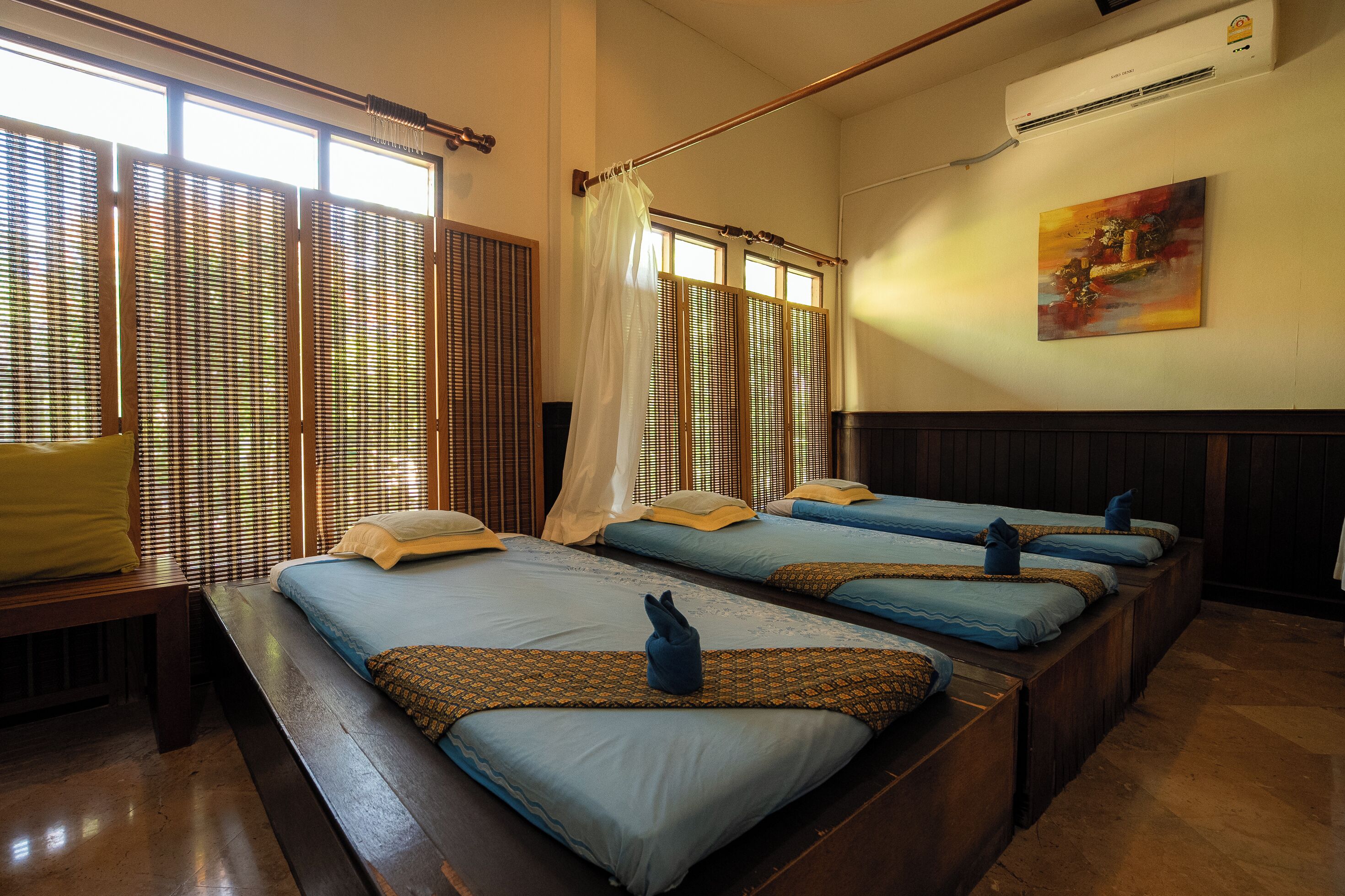 thai massages, facials, manicures and pedicures