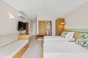 Minibar, caixa forta a l'habitació i llits addicionals 