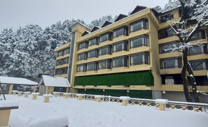 Exterior - Snow Valley Resorts (Dalhousie)