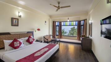 Tallelokero huoneessa, äänieristys, silitysrauta/-lauta, ilmainen Wi-Fi