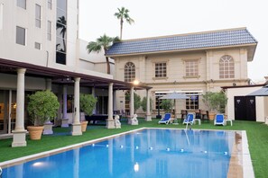 Interior - Luxe Avenue Hotel (Dubai)