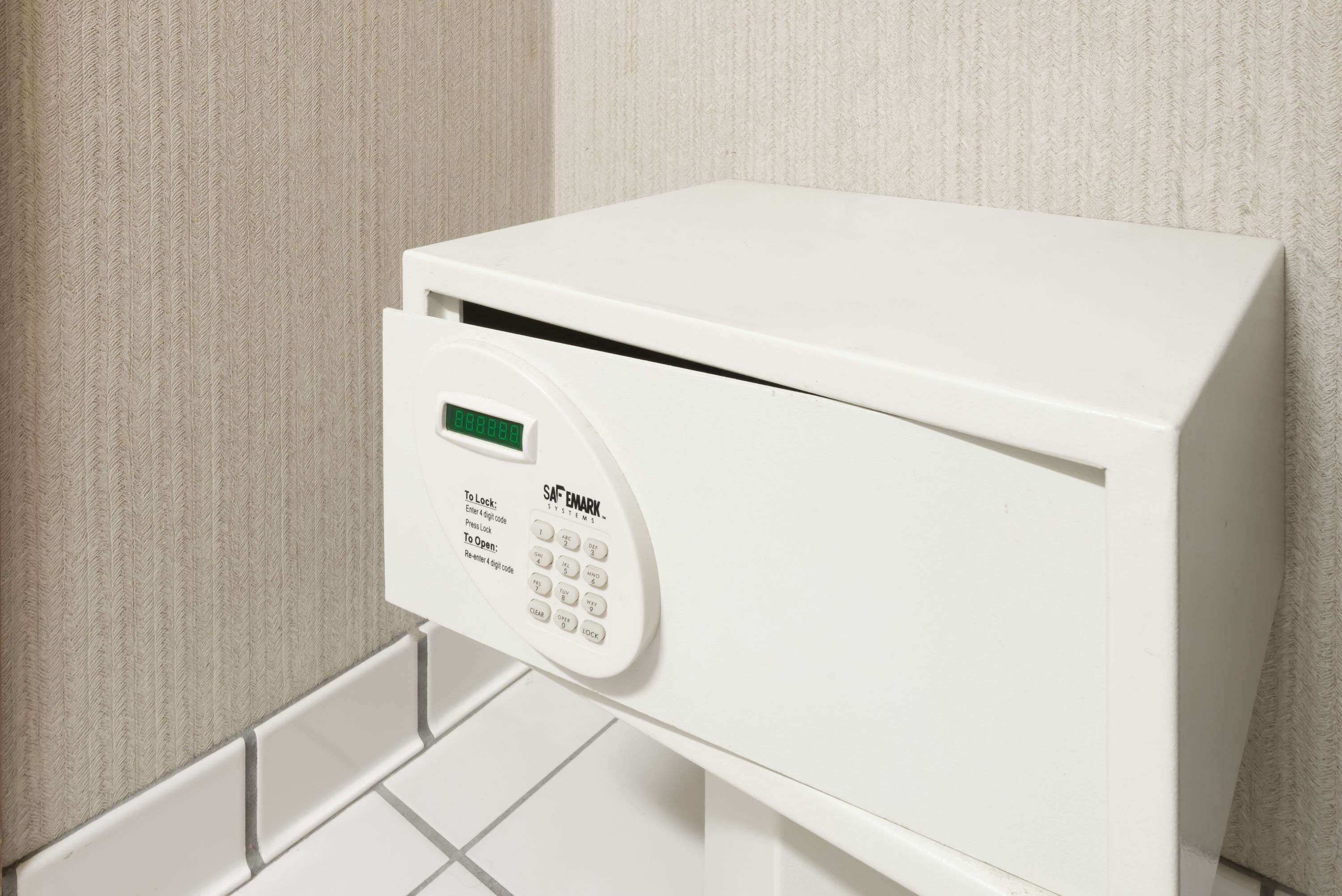 desk, soundproofing, free wifi, bed sheets