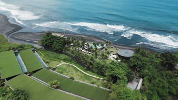 Fachada da propriedade