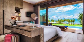 Suite (Beachfront) | Area keluarga | Televisi LCD 32-inci dengan saluran TV satelit dan TV