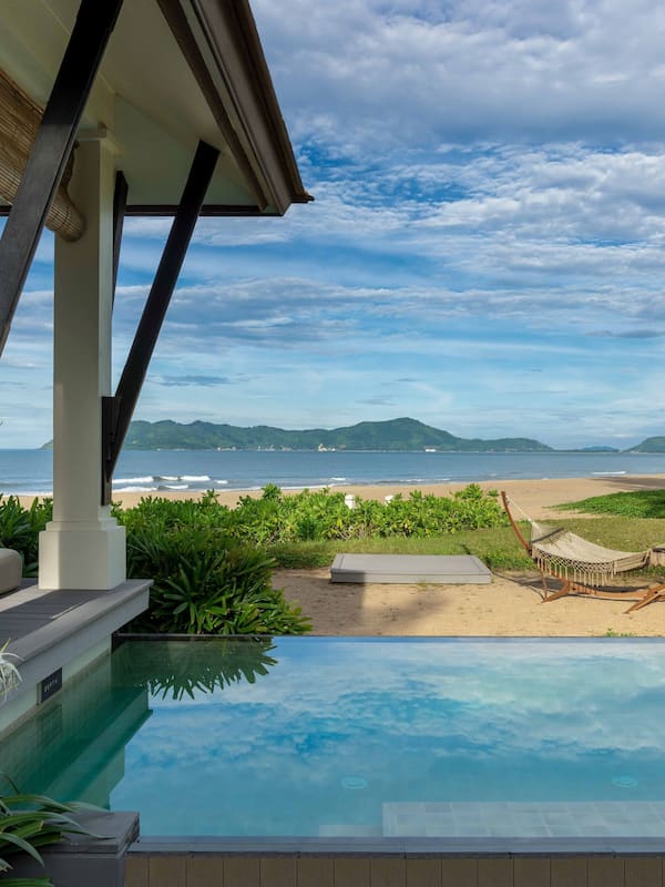 Beach Pool Villa | Terrace/patio