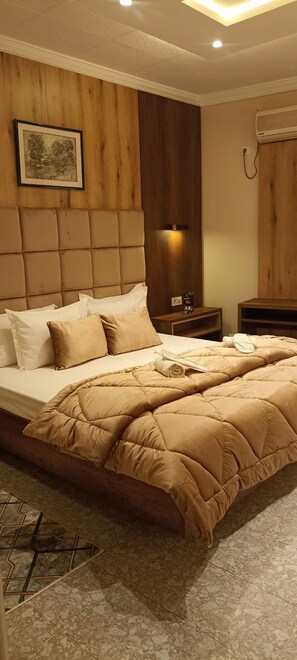 Single Room | Premium bedding, desk, soundproofing, free WiFi - Hotel Medina (Oran)