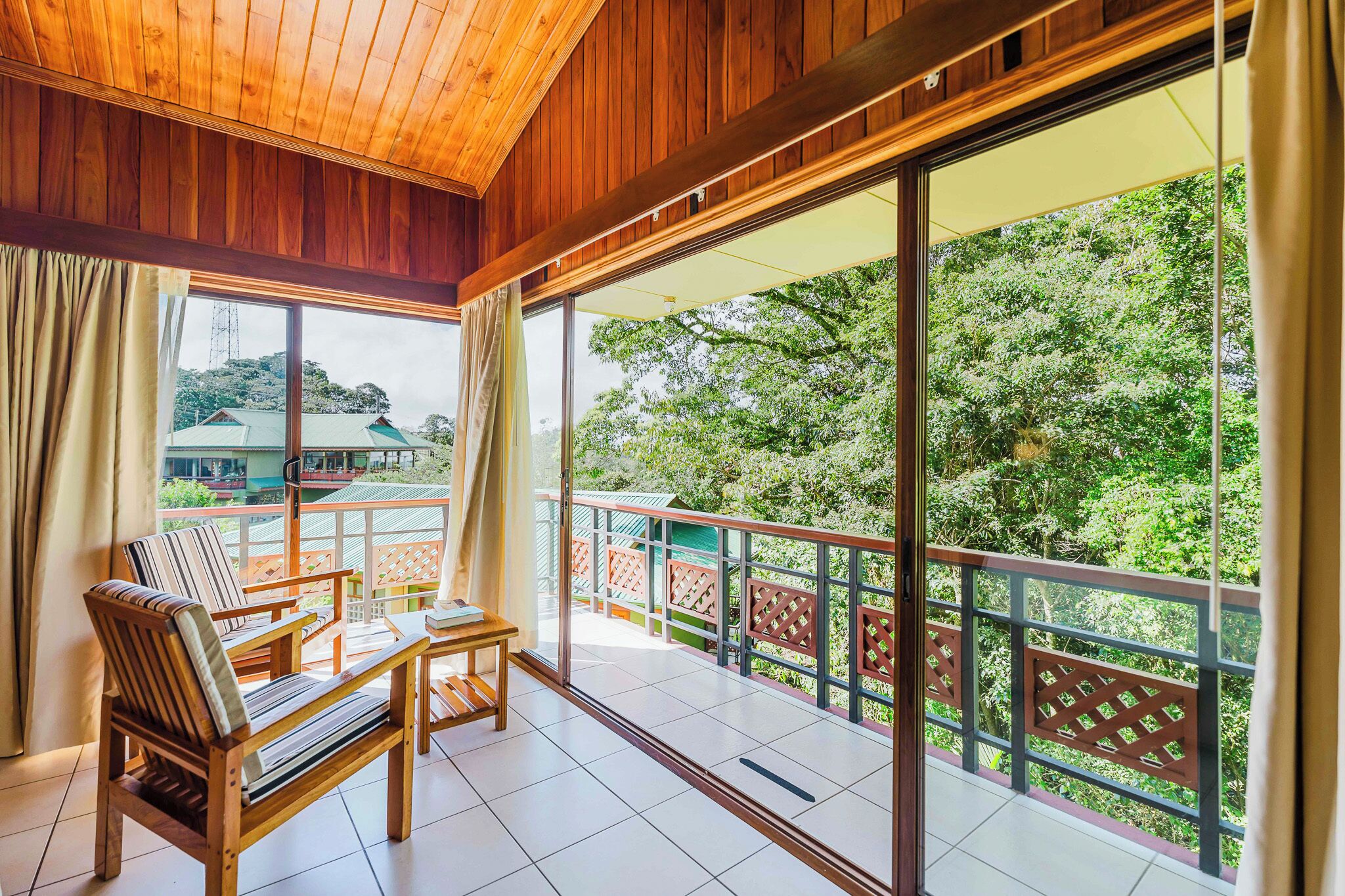 in-room safe, desk, free wifi, bed sheets