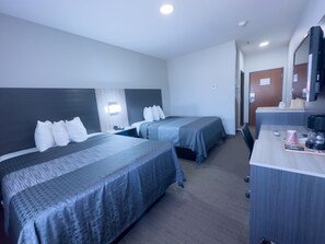 Standard Room, 2 Queen Beds, Non Smoking
