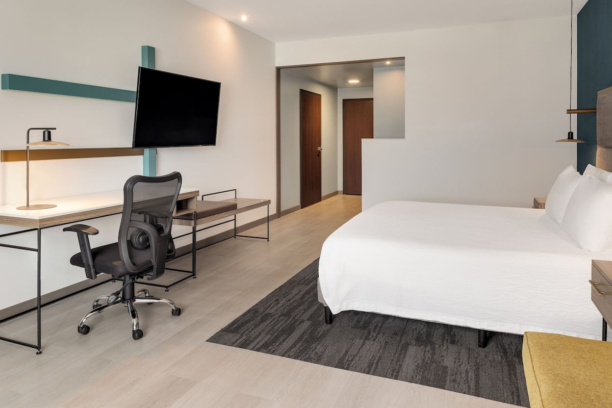 Superior Room, 1 King Bed with Sofa bed, Non Smoking | 1 bedroom, in-room safe, desk, soundproofing