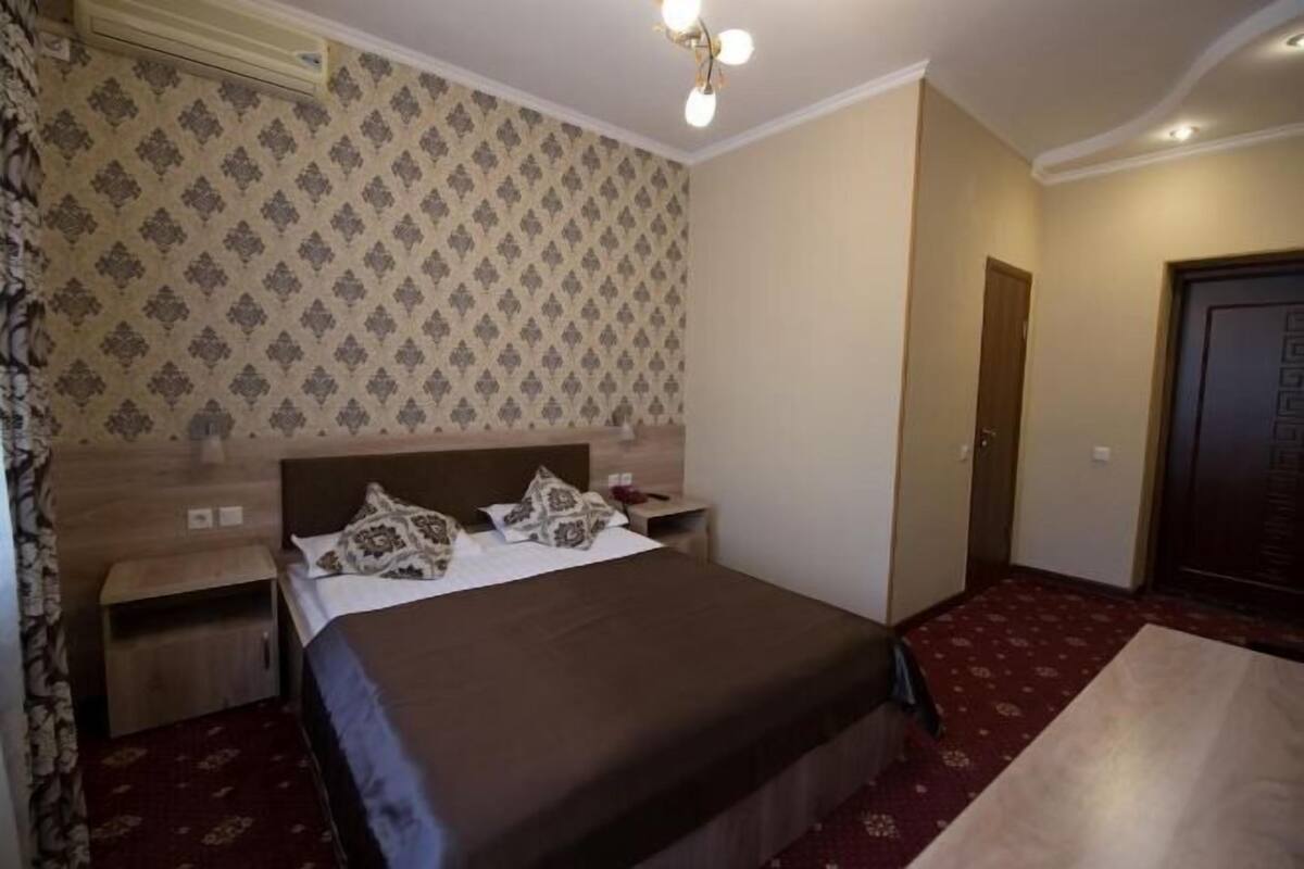 1 habitación, ropa de cama de alta calidad, edredón y minibar