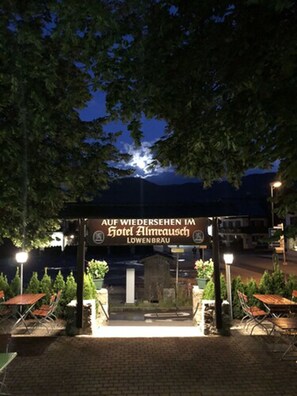 Entrée de l’hébergement
