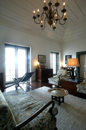 Living room - Casa das Barcas (Sao Roque do Pico)