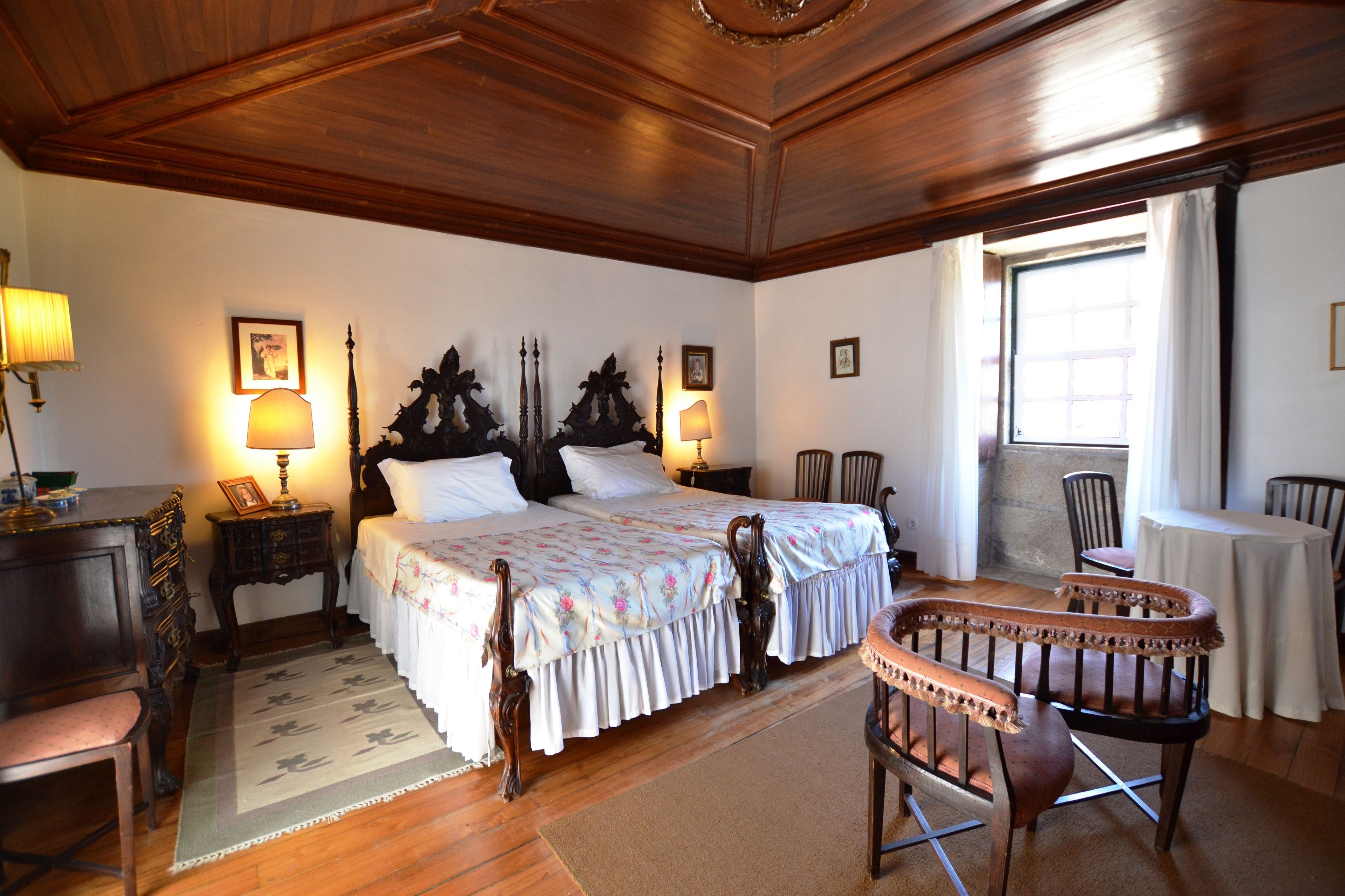 Classic Double or Twin Room | Individually decorated, individually furnished, rollaway beds, free WiFi