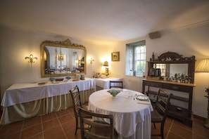 Free daily self-service breakfast 