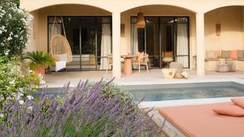 Premium suite, 1 kingsize bed, privézwembad, uitzicht op vallei | Terras