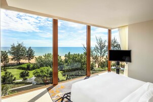 Skypool Seaview Two Bedroom Loft | View from room