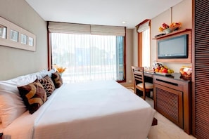 Ropa de cama de alta calidad y minibar 