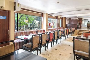 Restaurant - Hotel Casa Fortuna (Kolkata)