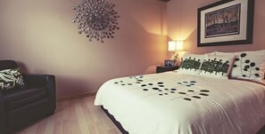 Bureau, Wi-Fi gratuit, draps fournis