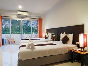 Minibar, in-room safe, desk, free WiFi - Ascot Krabi Hotel (Krabi)