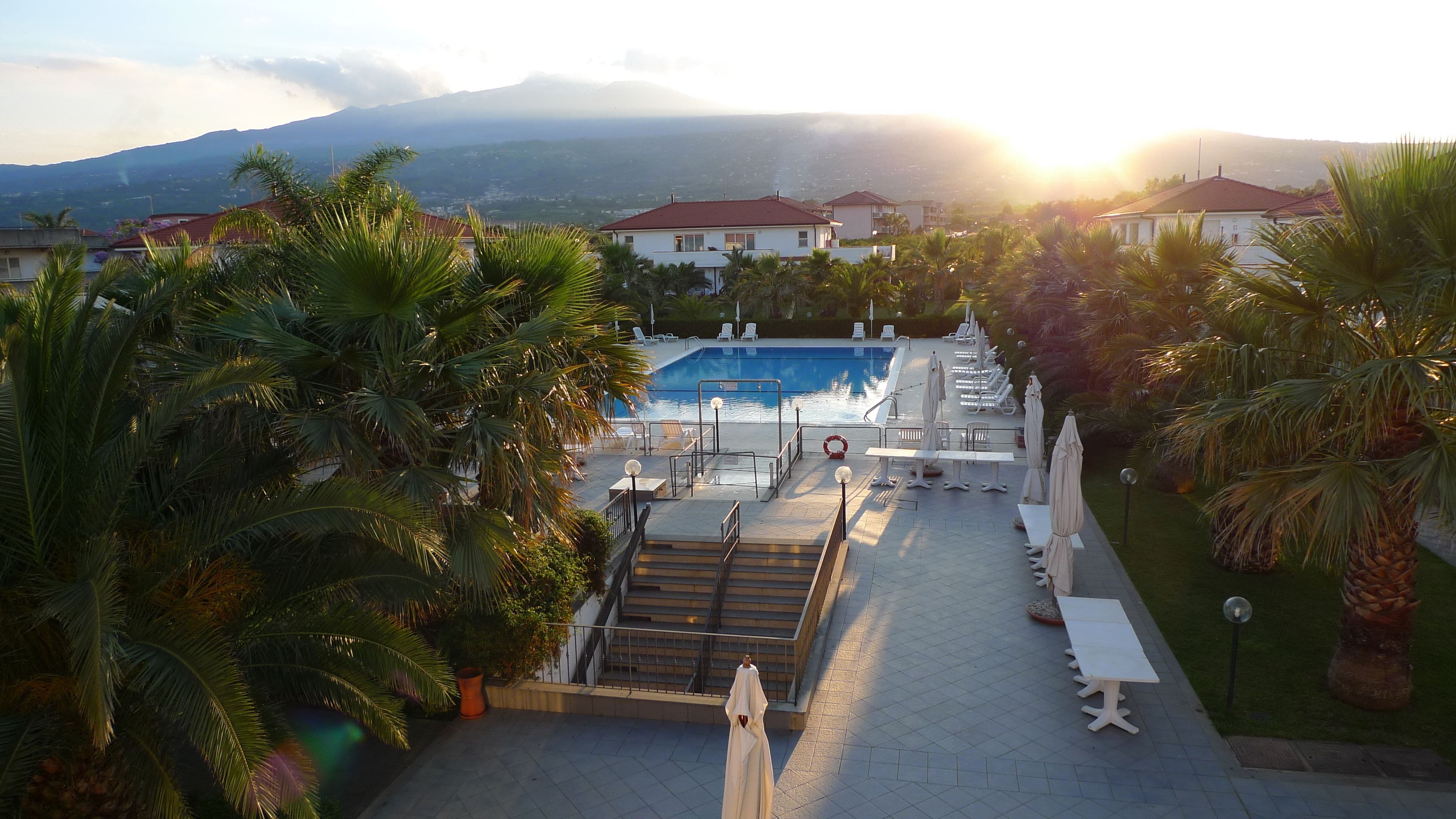 outdoor pool, pool umbrellas
