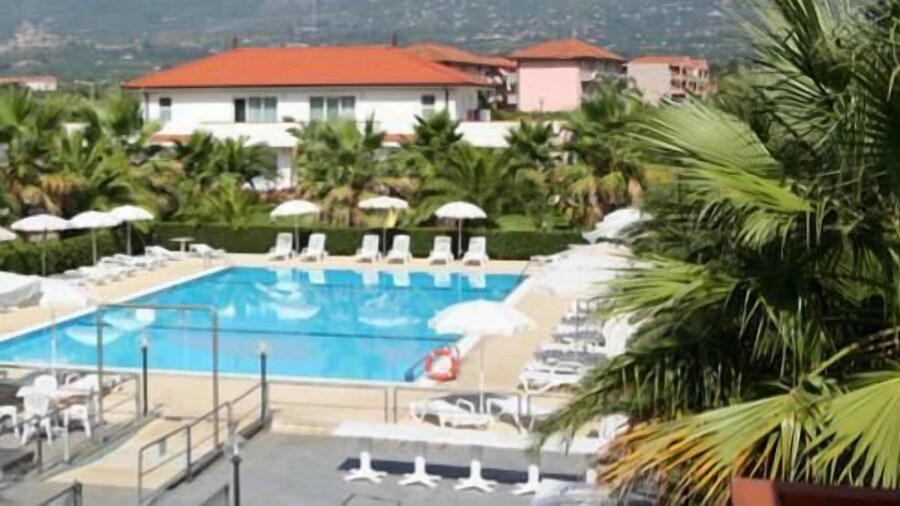 King's House Hotel Resort