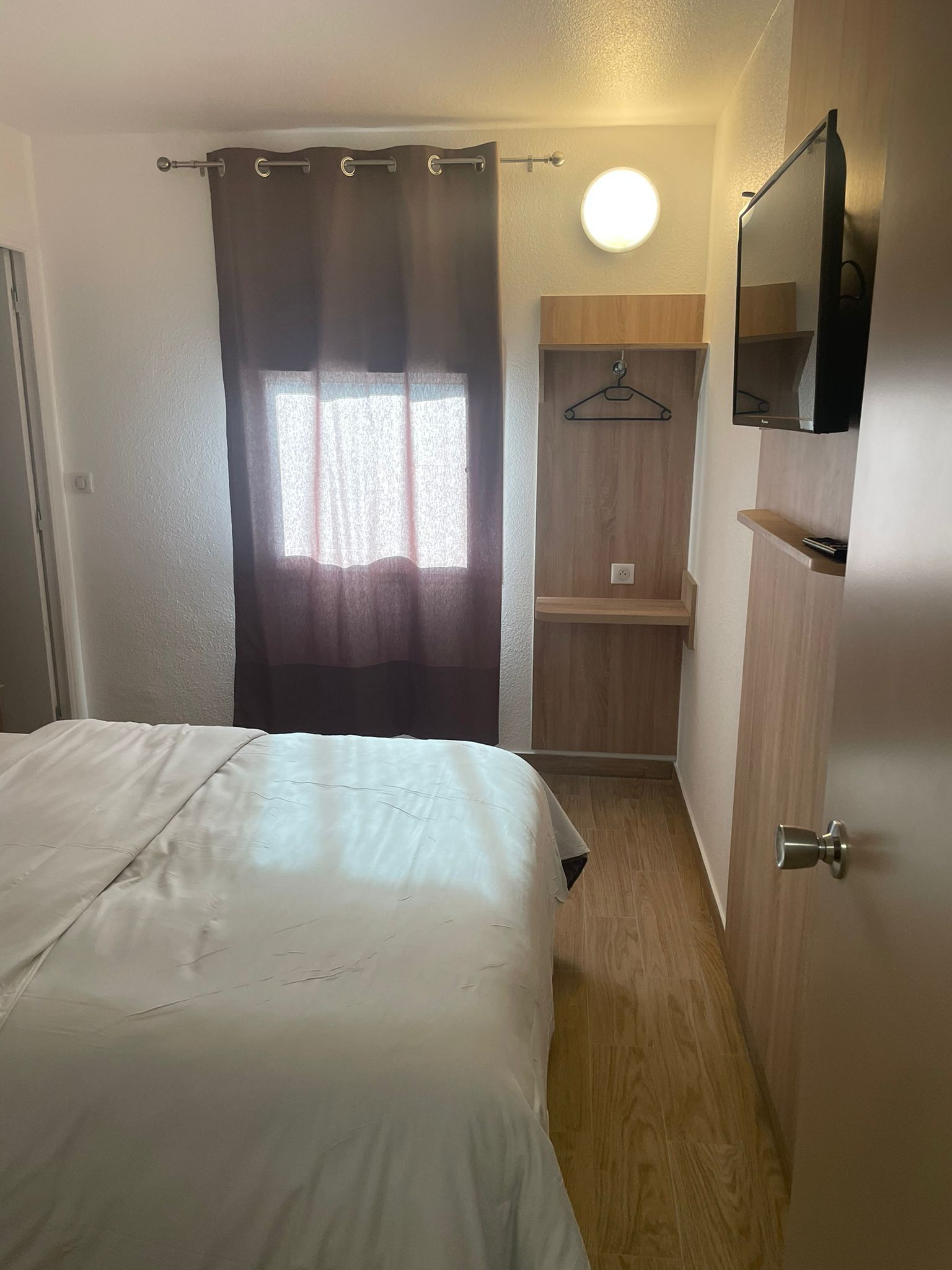 Superior Room | Free WiFi, bed sheets