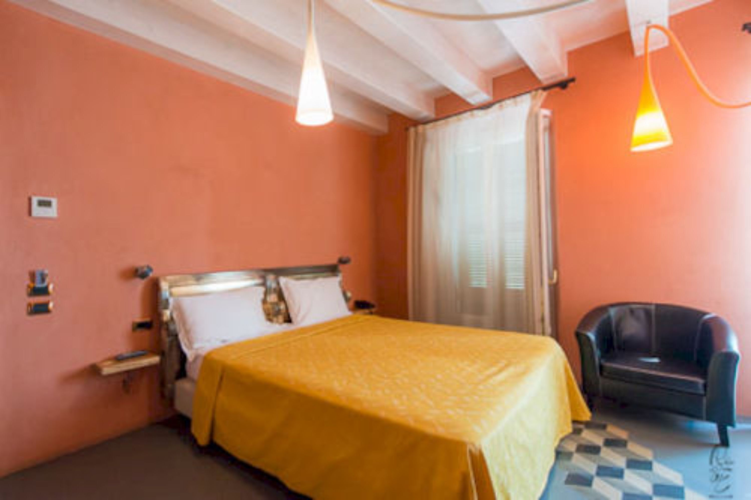 羽绒被、迷你吧、客房内保险箱、特色装修