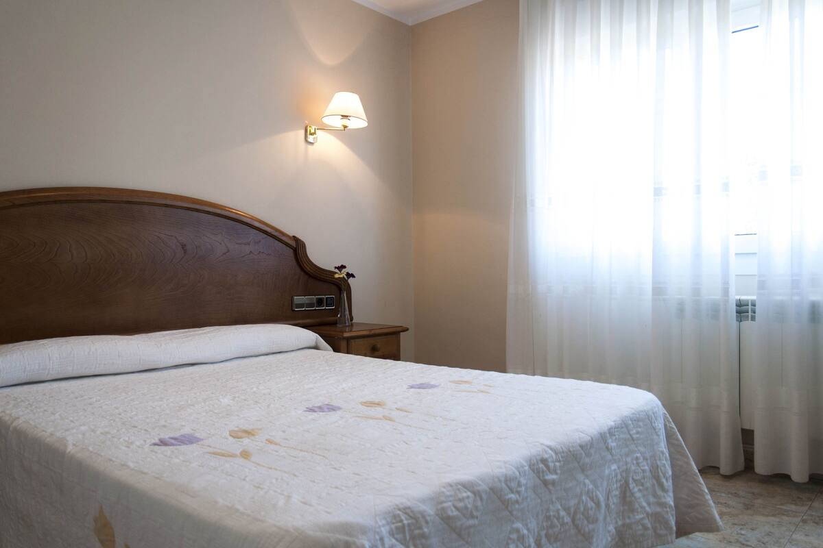 Chambre Double Standard | Bureau, Wi-Fi gratuit, draps fournis