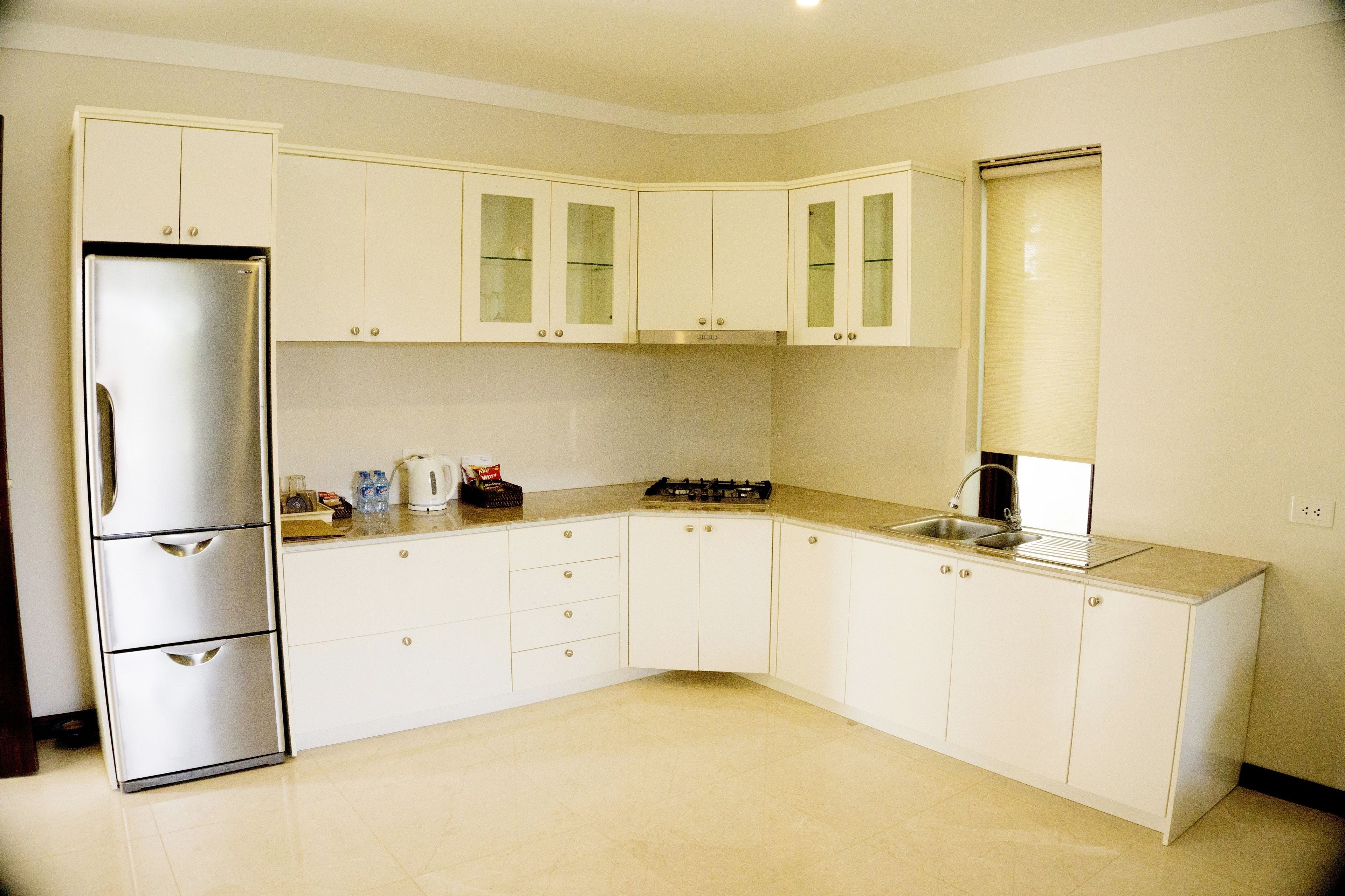 sea view suite | private kitchenette | coffee/tea maker, electric kettle