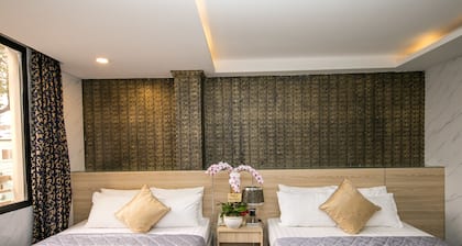 Nouveau Happy Inn