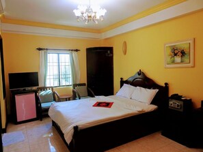 Chambre Standard | Minibar, coffres-forts dans les chambres, rideaux occultants