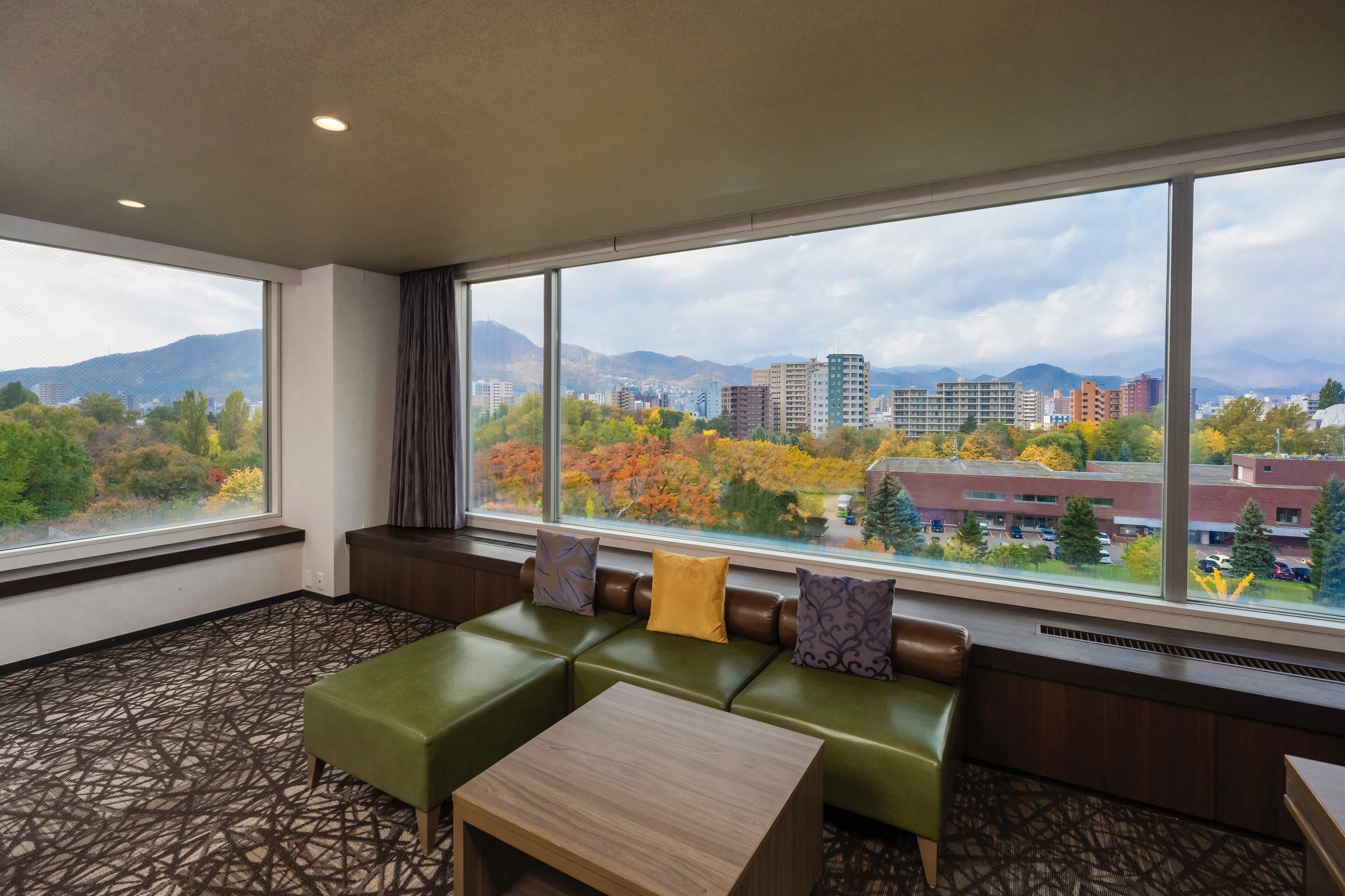 premium bedding, down duvets, in-room safe, individually furnished