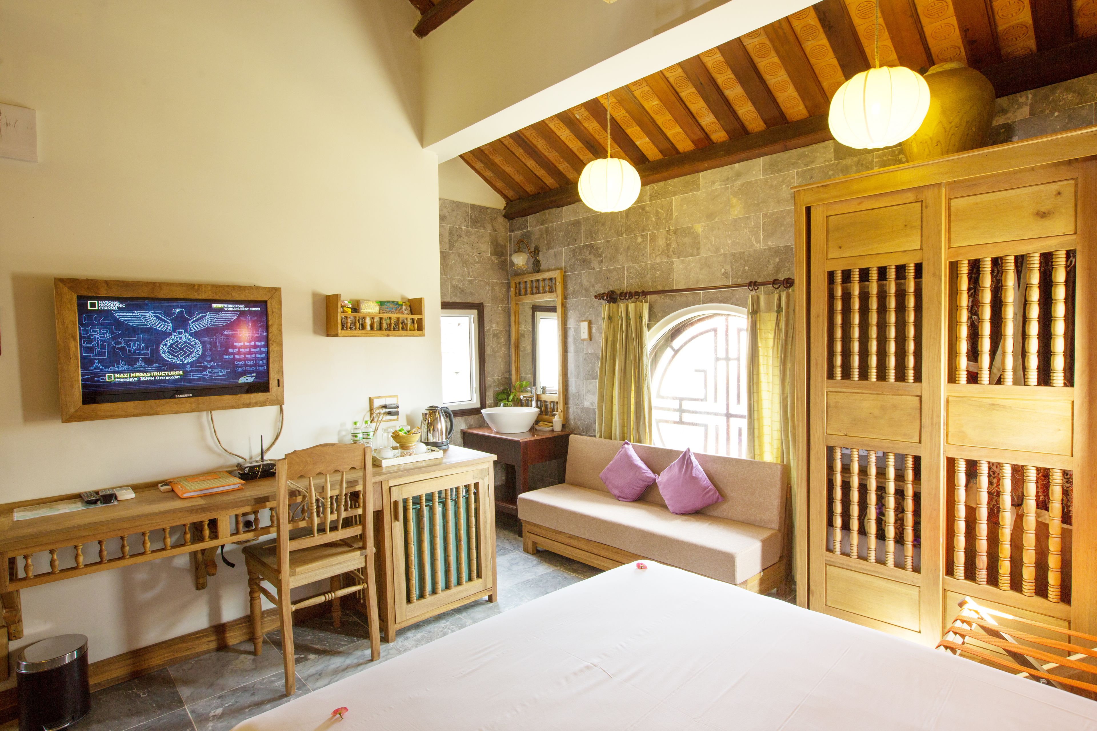 deluxe family room (with window) | living area | 40-inch lcd tv with cable channels, tv