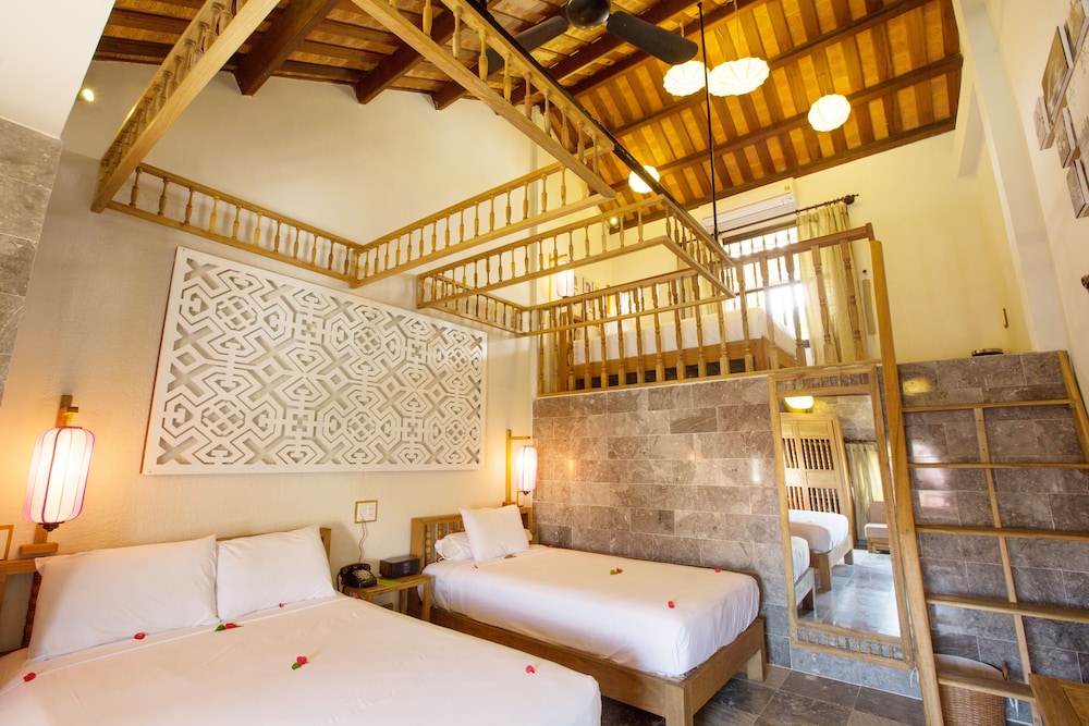 Vinh Hung Library Hotel by null