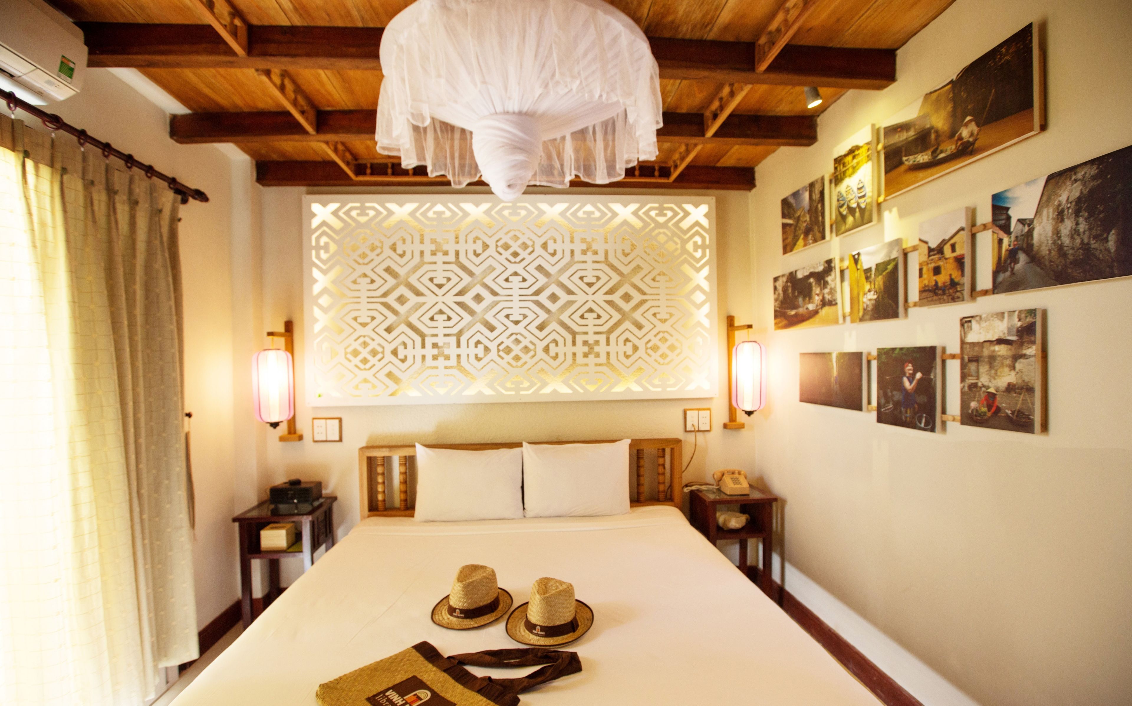 deluxe family room, balcony | minibar, in-room safe, desk, soundproofing