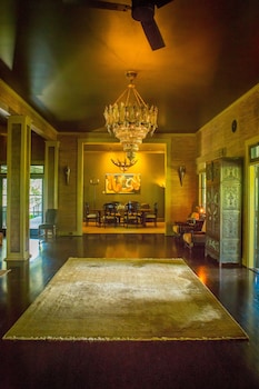 Interior at Lumeria Maui Educational Retreat Center