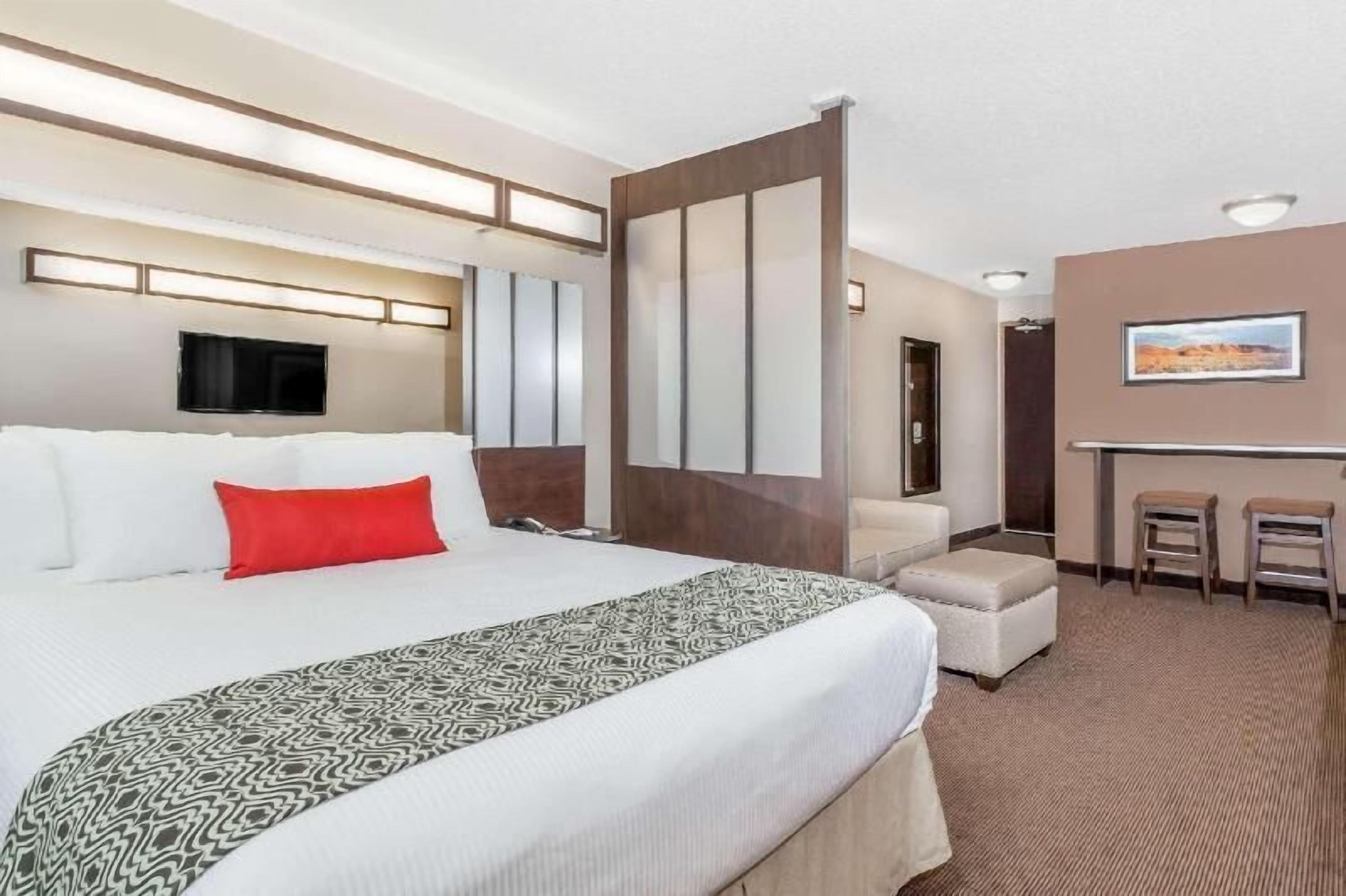 Desk, laptop workspace, blackout drapes, soundproofing