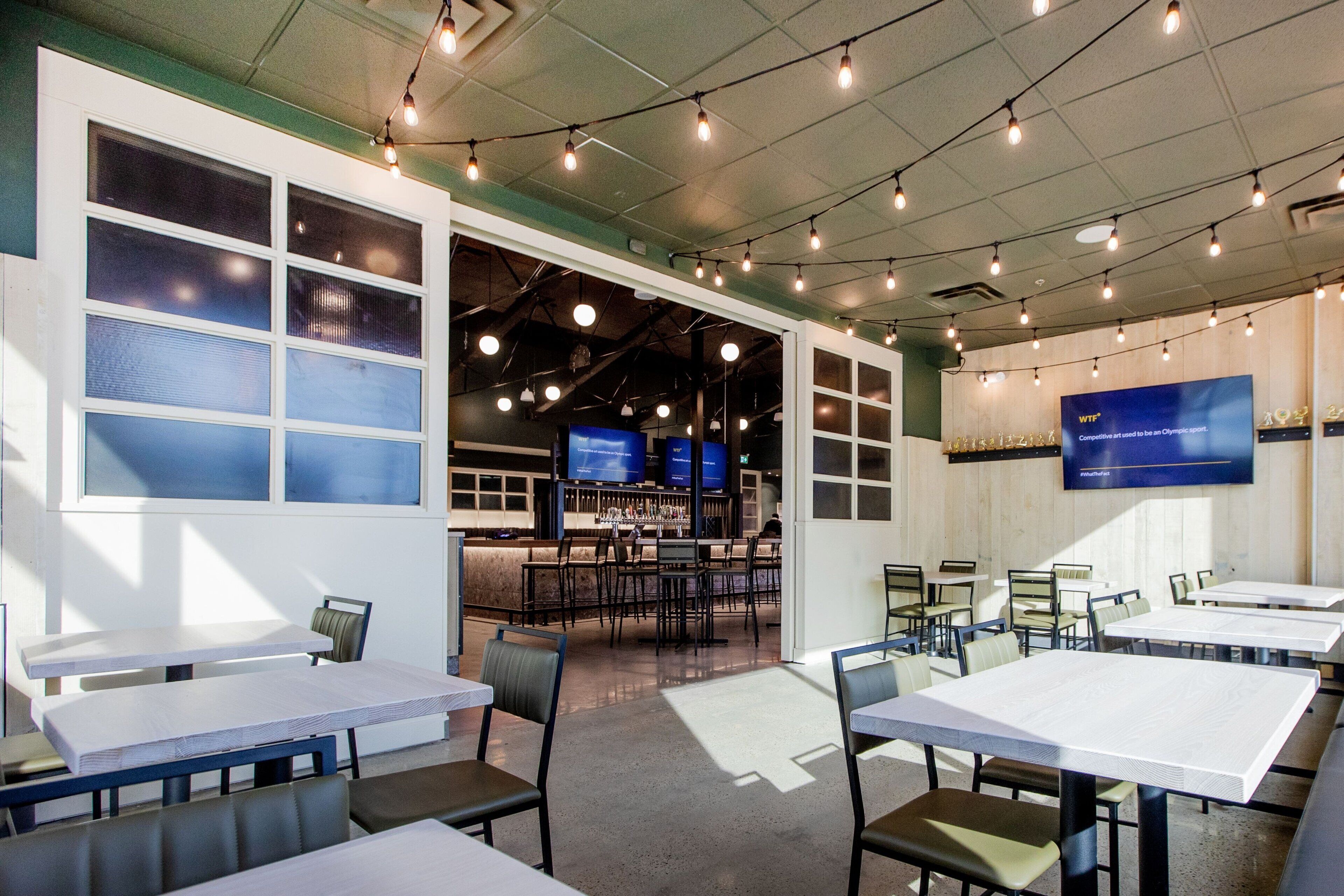 breakfast, lunch and dinner served