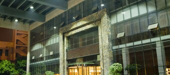 Eastar International Hotel