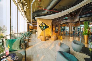 Sala de estar en el lobby