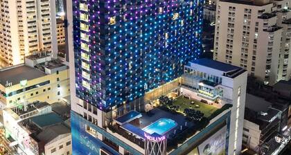 VELA Dhi GLOW Pratunam