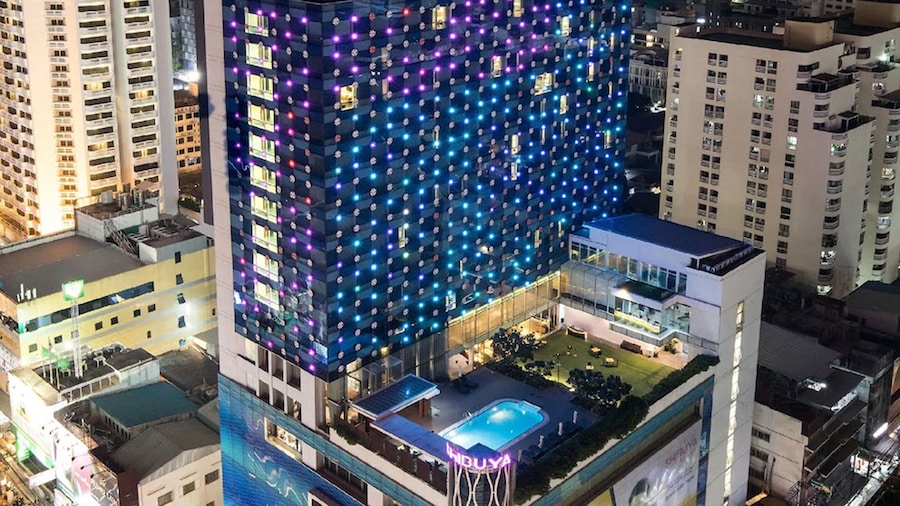 VELA Dhi GLOW Pratunam