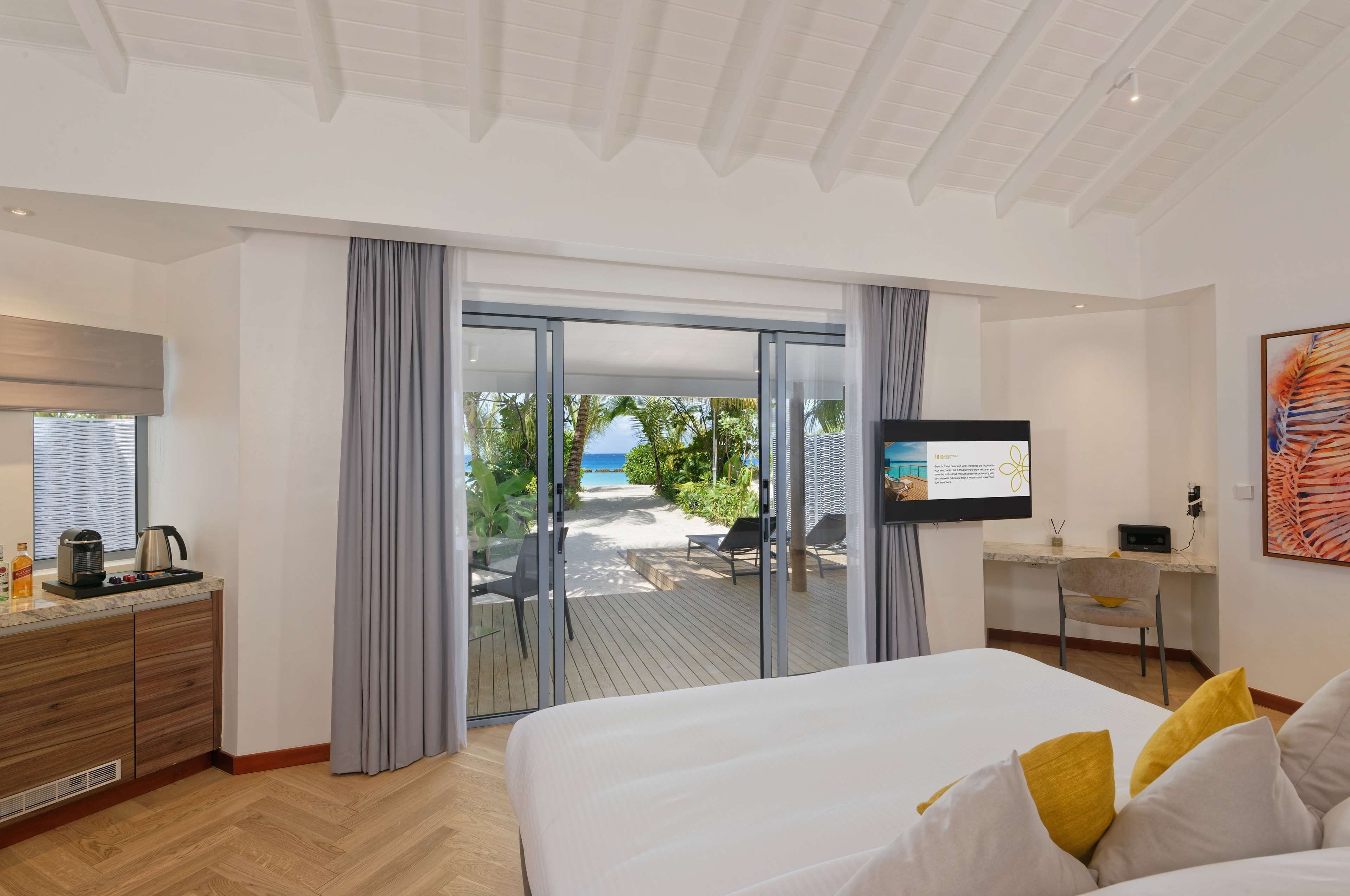 Villa, 1 Bedroom (Beach) | Down comforters, pillowtop beds, minibar, in-room safe