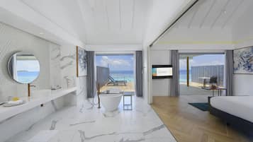 Baignoire et douche séparées, douche à « effet pluie »