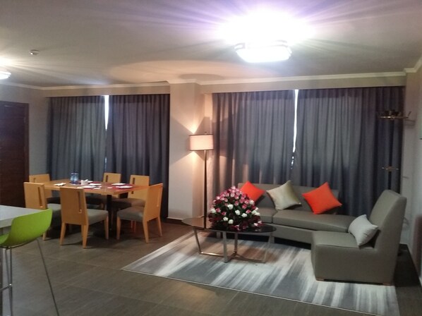 Téléviseur à DEL, foyer